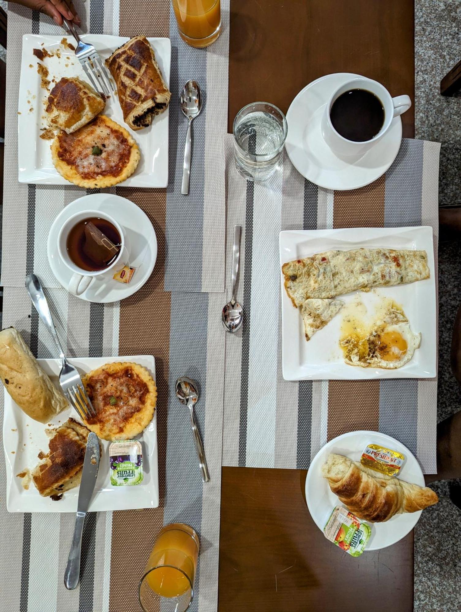 Les Ombrelles Appart'Hotel Cotonou Dış mekan fotoğraf